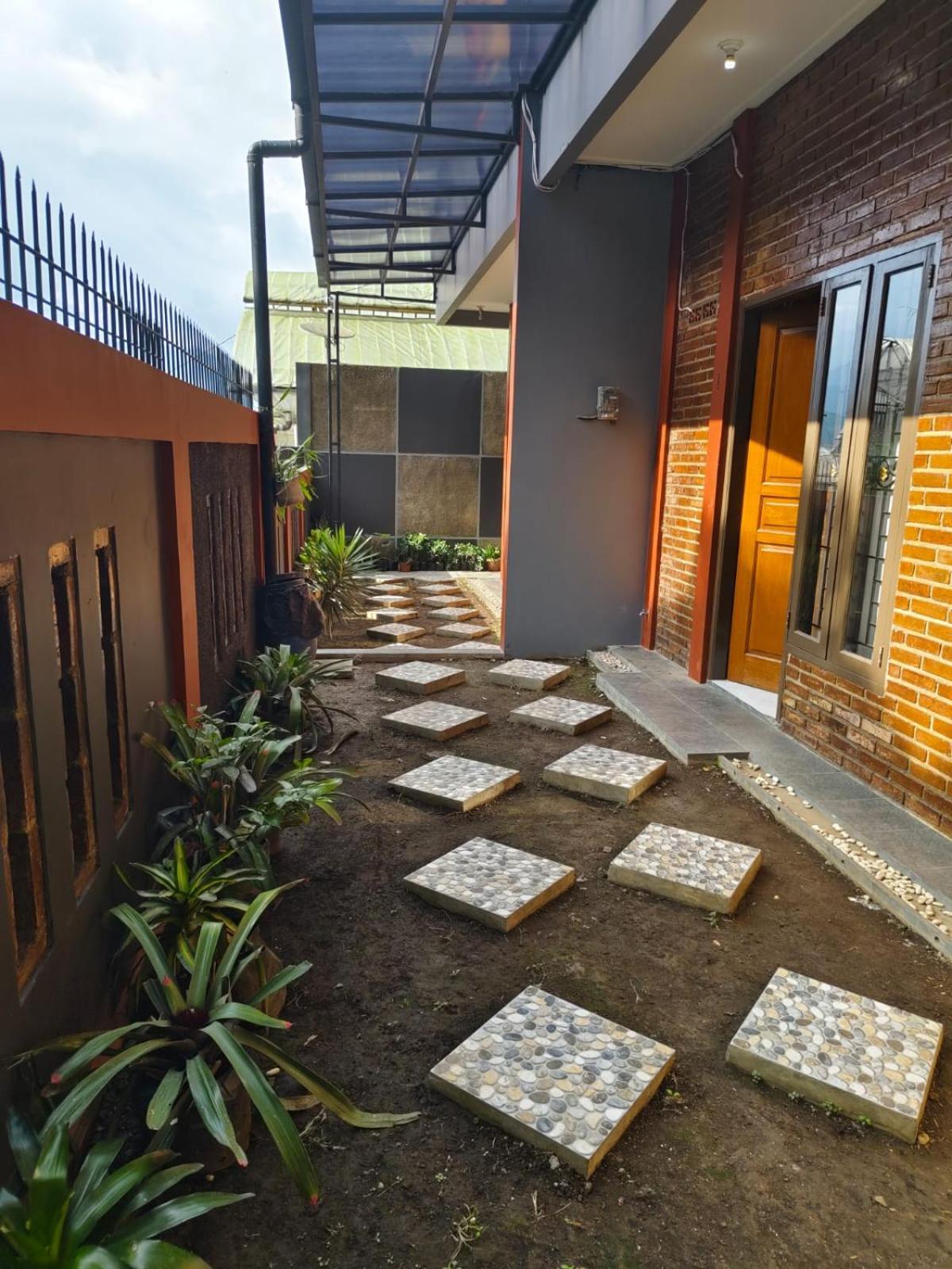 Bajorah Homestay Lembang Exterior foto
